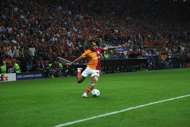 麦卡利斯特：我们站在球队这边，希望萨拉赫能够尽快归来