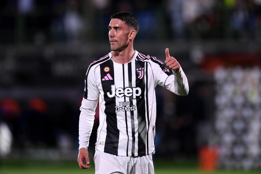 特罗萨德打进英超50球，成第5名达成此成就的比利时球员